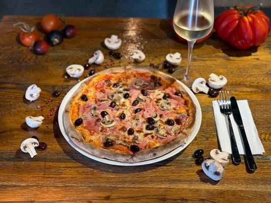 Pizza prosciutto cotto e funghi