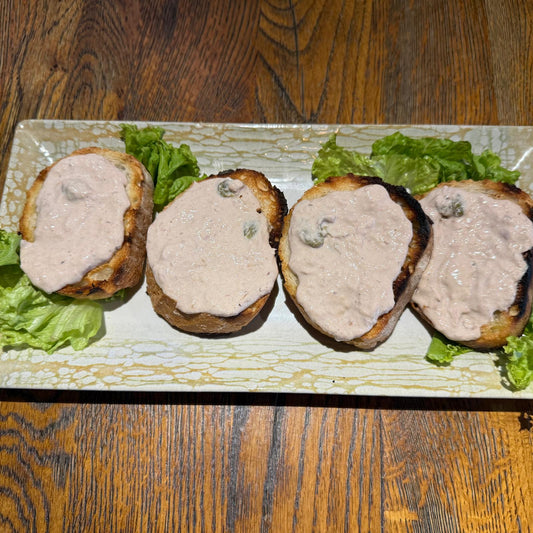Bruschette cu ton și maioneză 4 buc
